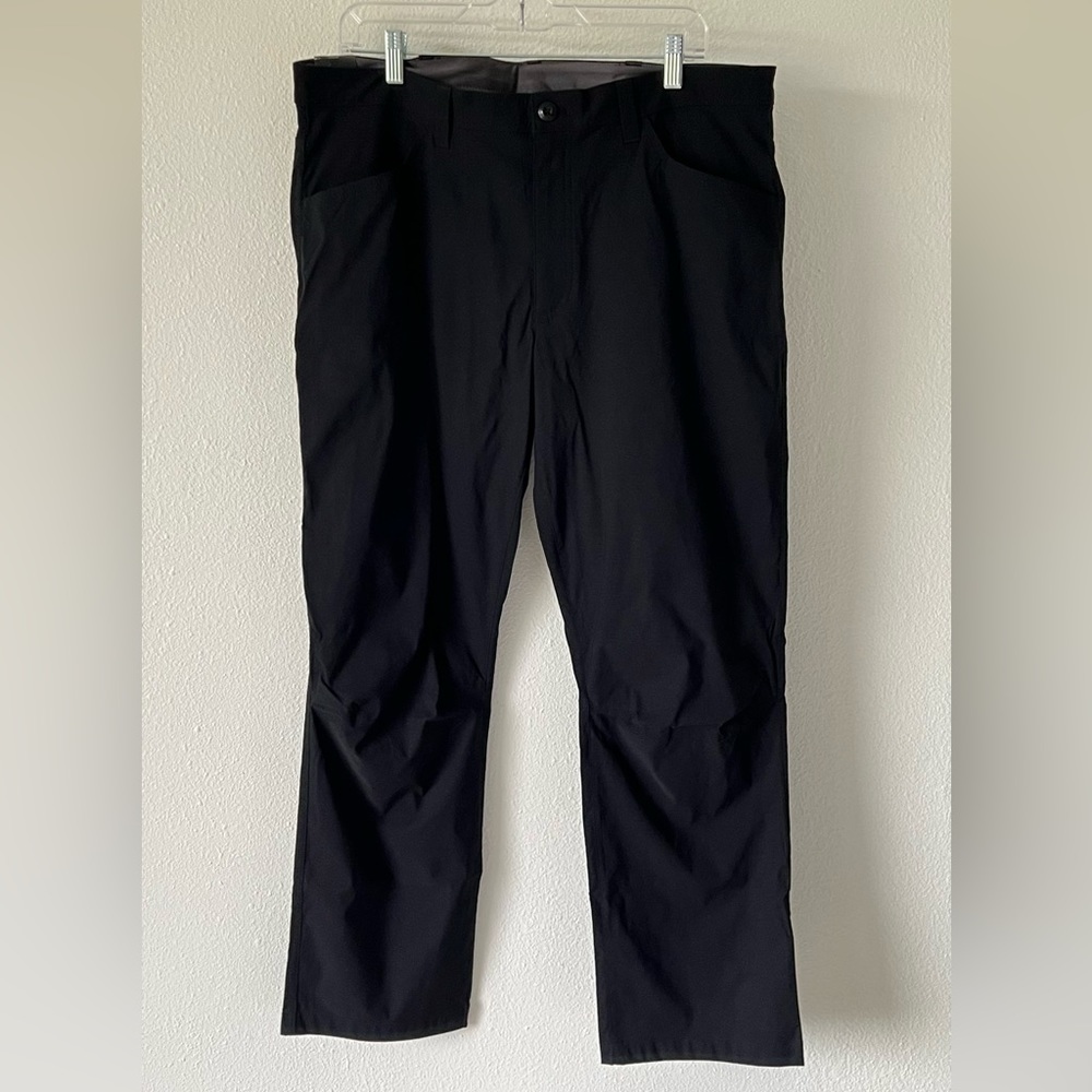 NWT Eddie Bauer Hiking Pants Men 38 x 30 Black Stretch Nylon Trek Tech Guide - Picture 2 of 9